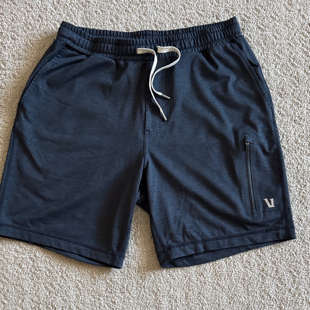 Men’s Vuori Navy Sunday Performance Shorts